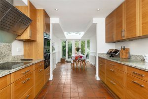 Cambridgeshire, CB3 9ED picture 4