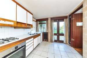 Cambridge, CB3 9ED picture 5