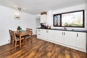 Cambridge, CB3 9NP picture 5