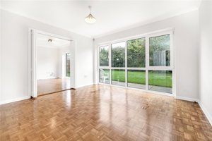 Cambridge, CB3 9LX picture 3