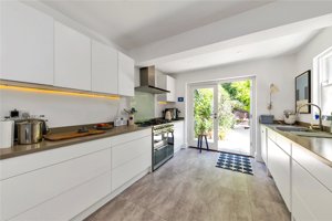 Cambridgeshire, CB4 3DG picture 3