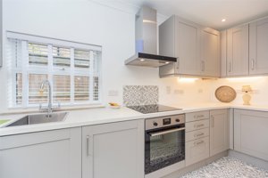 Cambridgeshire, CB4 3DH picture 2