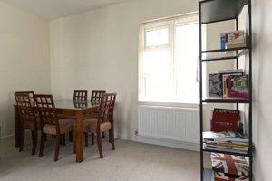 Cambridgeshire, CB4 2EF picture 4