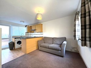 Cambridgeshire, CB4 1NB picture 3