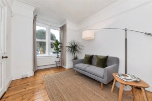 Cambridgeshire, CB4 3PP picture 3