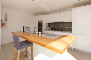 Cambridge, CB4 3PT picture 2