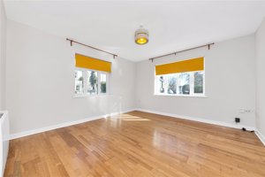 Cambridgeshire, CB4 1PX picture 4