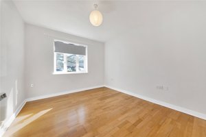 Cambridgeshire, CB4 1PX picture 6