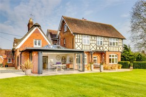 Newmarket, CB8 9LW picture 1