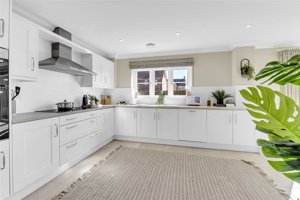 Halesworth, Suffolk, IP19 8TP picture 4