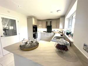 Norfolk, NR13 4RT picture 5