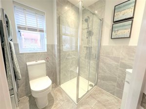 Norfolk, NR13 4RT picture 4