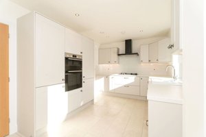 Norfolk, NR14 7XG picture 4