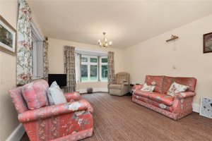 Huntingdon, Cambridgeshire, PE28 9DA picture 6