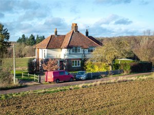 Ware, Hertfordshire, SG12 7RG picture 1