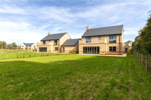 Royston, Cambridgeshire, SG8 0BQ picture 2