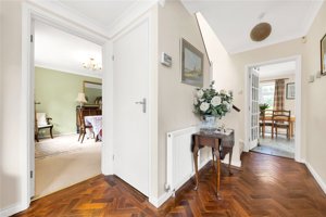 Royston, Cambridgeshire, SG8 6PR picture 5