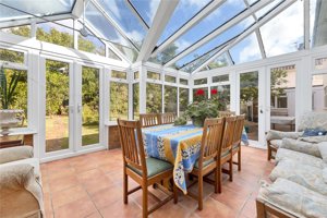 Royston, Cambridgeshire, SG8 6PR picture 4