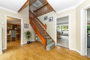 Royston, Cambridgeshire, SG8 6UT picture 5