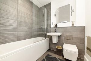 Cambridgeshire, SG8 5HT picture 5