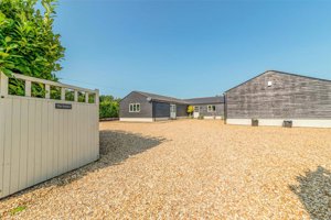 Royston, Cambridgeshire, SG8 7RS picture 1