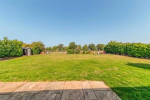 Royston, Cambridgeshire, SG8 7RS picture 2