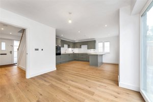 Royston, Cambridgeshire, SG8 0JE picture 4