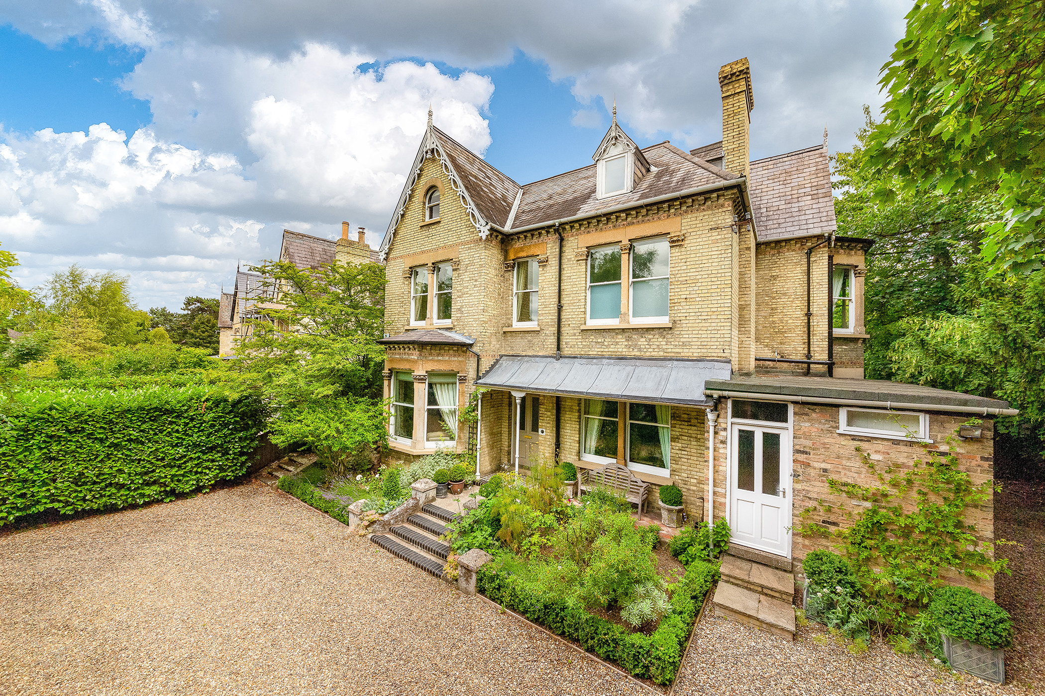 Newnam_Tenison_Road_And_Cambridge_City_280421 26.jpg